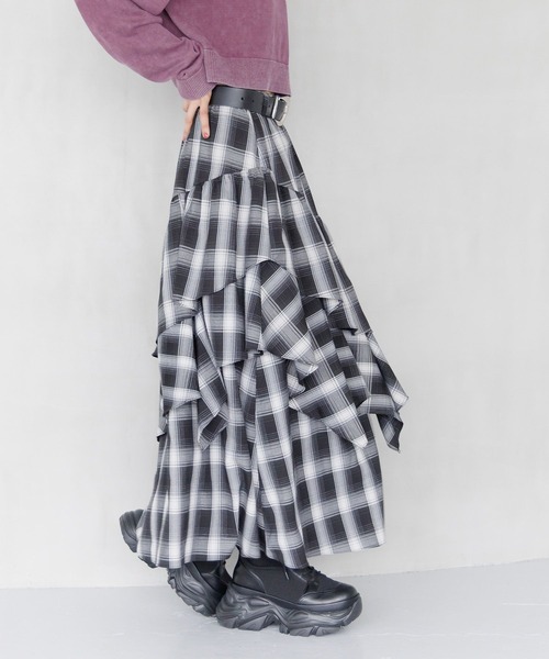 PAGEBOY（ページボーイ）の「ドロティフレアスカート/フリルスカート　【ウエストゴム・ストレスフリー】（スカート・レディース・ブラウン系その他/ブラック/ホワイト系その他/グレー/ブラウン系その他2/ブラック系その他/グリーン・FREE）」の10枚目の写真