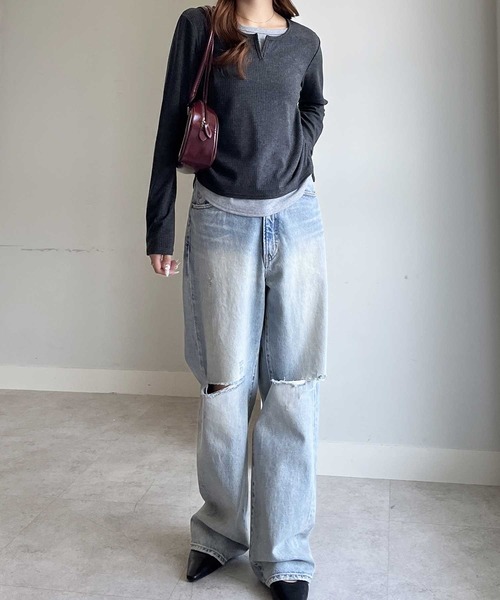 nelliy.（ネルリー）の「バイカラーレイヤード風プルオーバーTシャツ（Tシャツ/カットソー・レディース・グレー/チャコール・LARGE/MEDIUM）」の4枚目の写真