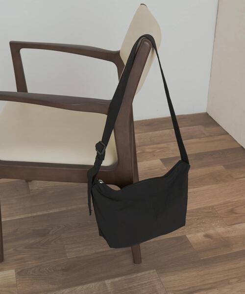 URBAN RESEARCH DOORS（アーバンリサーチドアーズ）の「ウォッシャブルミニショルダー（ショルダーバッグ・レディース・ベージュ/ブラック・ONE）」の15枚目の写真