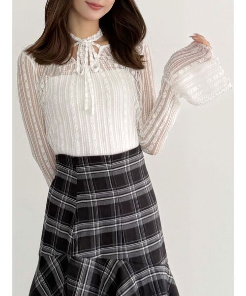 MERCURYDUO（マーキュリーデュオ）の「ストレッチレースカットソー（Tシャツ/カットソー・レディース・カーキ/ライトブルー/ブラック/オフホワイト・FREE）」の17枚目の写真