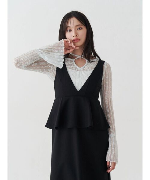 MERCURYDUO(マーキュリーデュオ)の「ストレッチレースカットソー(Tシャツ/カットソー・レディース・オフホワイト/ブラック/ライトブルー/カーキ・FREE)」の15枚目の写真