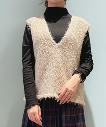 Idnes シアータートルカットソー