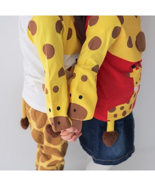 CHEEK ROOM(チークルーム)の「チークルーム きりんの親子 ロングTシャツ(Tシャツ/カットソー・キッズ・オフホワイト/ブルー/レッド・80cm/90cm/100cm/110cm/120cm/130cm)」の11枚目の写真