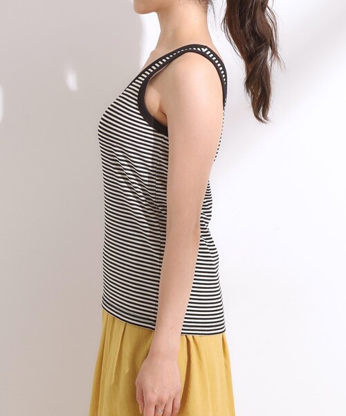 SHOO・LA・RUE（シューラルー）の「【洗える/S-LL】首元きれい テレコリブタンクトップ（タンクトップ・レディース・ブラック系2/ブルー系2/ブラック/ホワイト・03/04/01/02）」の22枚目の写真