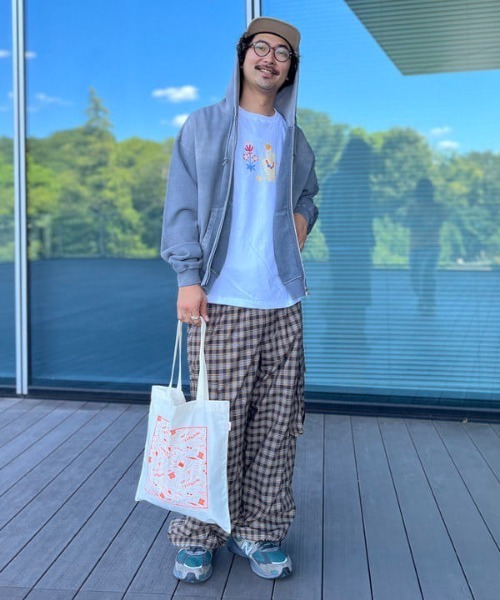 BEAMS JAPAN(ビームス ジャパン)の「【COLLABORATION】MOOMIN ARABIA / ムーミン & スノークのおじょうさん ペイントTシャツ(Tシャツ/カットソー・レディース・その他/その他1・L/XL/M/S)」の4枚目の写真