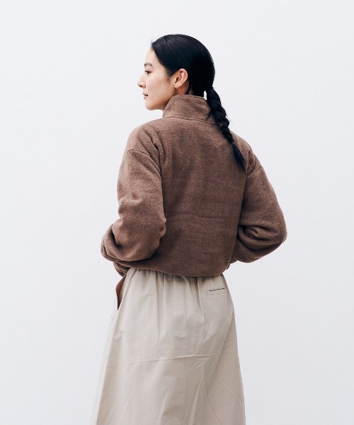KELTY(ケルティ)の「パフリースクロップドハーフジップ(その他トップス・レディース・ベージュ/グレー/ブラック/モカ・FREE)」の13枚目の写真