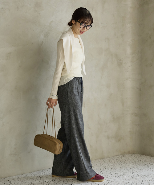 IENA(イエナ)の「《追加》イタリア ヤーン RIB クループルオーバー(ニット/セーター・レディース・ブルー系その他/ブラック/アイボリー/グレー・FREE)」の11枚目の写真