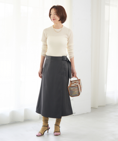 IENA(イエナ)の「《追加》イタリア ヤーン RIB クループルオーバー(ニット/セーター・レディース・ブルー系その他/ブラック/アイボリー/グレー・FREE)」の17枚目の写真