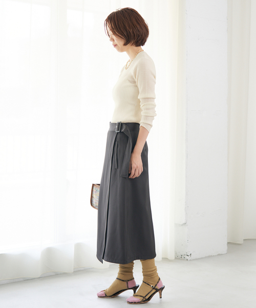 IENA(イエナ)の「《追加》イタリア ヤーン RIB クループルオーバー(ニット/セーター・レディース・ブルー系その他/ブラック/アイボリー/グレー・FREE)」の18枚目の写真