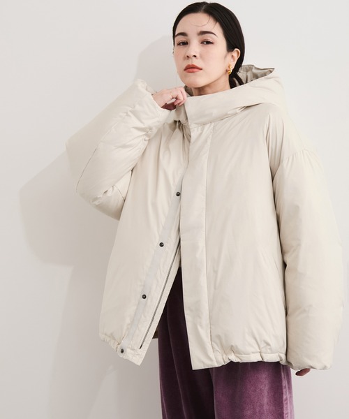 le cercle ADAM ET ROPE'(ルセルクルアダムエロペ)の「コクーンダウンブルゾン(ダウンジャケット/コート・レディース・ベージュ/ブラック/ライトグレー・FREE)」の16枚目の写真