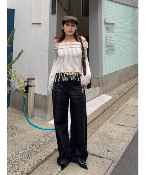 LAGUA GEM(ラグアジェム)の「FRINGE OFF SHOULDER ニット(ニット/セーター・レディース・アイボリー/カーキ/チャコールグレー・FREE)」の20枚目の写真