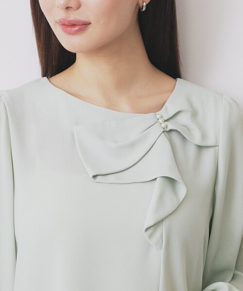 index（インデックス）の「パール調リボンブラウス【洗濯機洗い可/イージーアイロン】（シャツ/ブラウス・レディース・グリーン系/ネイビー/オフホワイト・36/42/38/40）」の19枚目の写真