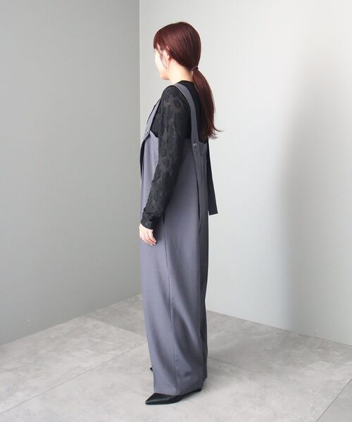 CRAFT STANDARD BOUTIQUE(クラフトスタンダードブティック)の「ワイドサロペットパンツ(サロペット/オーバーオール・レディース・チャコールグレー/ダークネイビー・FREE)」の6枚目の写真