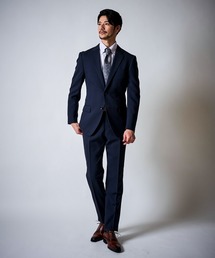 THE CITY ネイビー スーツセット THE CITY ネイビー スーツセット ニューバランスが提案する“働く大人の