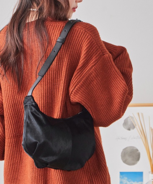 NOTHING WRITTEN / ナッシングリトゥン Calf-hair shoulder mini bag