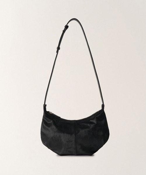 NOTHING WRITTEN(ナッシングリトゥン)の「NOTHING WRITTEN / ナッシングリトゥン Calf-hair shoulder mini bag ショルダーバッグ(ショルダーバッグ・レディース・ブラック・FREE)」の7枚目の写真