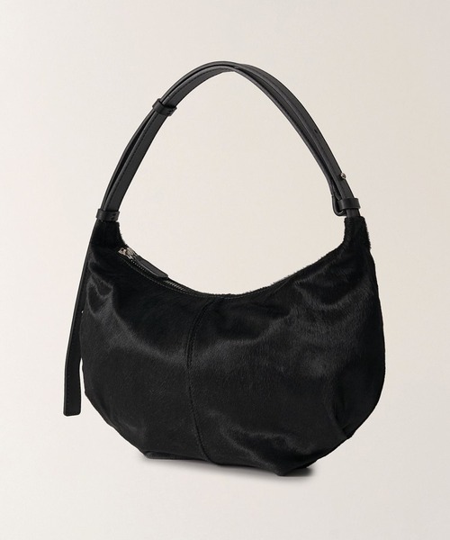 NOTHING WRITTEN(ナッシングリトゥン)の「NOTHING WRITTEN / ナッシングリトゥン Calf-hair shoulder mini bag ショルダーバッグ(ショルダーバッグ・レディース・ブラック・FREE)」の15枚目の写真