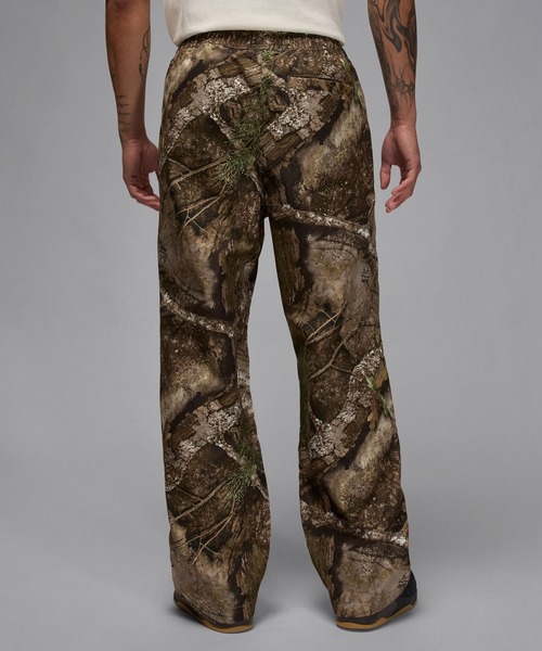 JORDAN BRAND(ジョーダンブランド)の「JORDAN BRAND M J BRK WVN PANT RLT / ジョーダン ブランド ジョーダン BRK ウーヴン パンツ RLT / NIKE【SP】(その他パンツ・メンズ・リアルツリーカモ・S/M/L/XL/XXL)」の9枚目の写真
