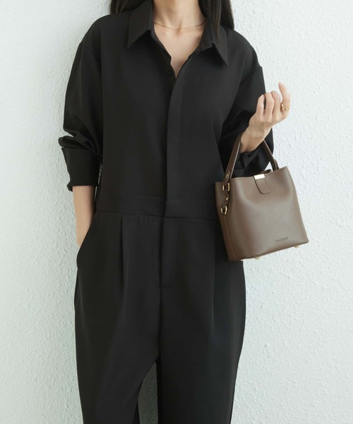 MAISON DE THERESE(メゾン ド テレーズ)の「ハーフボタンルーズシルエット長袖オールインワン(つなぎ/オールインワン・レディース・ブラック/ベージュ・XL)」の11枚目の写真