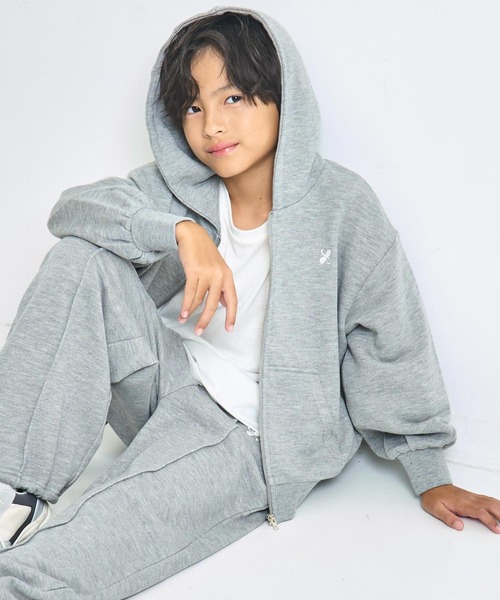 ANAP kids（アナップキッズ）の「ラウンジウェアー 裏毛 パーカー【親子お揃い】【ジュニアお揃い】（パーカー・キッズ・ピンク/ブラック/グレー・110/120/130）」の3枚目の写真