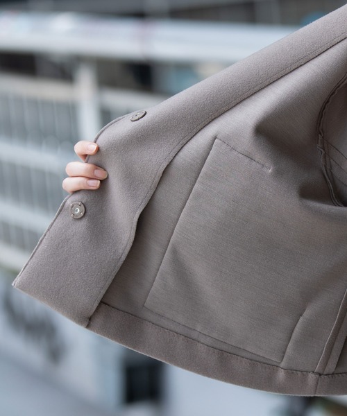 Munich（ミューニック）の「ウールライクフリースショートジャケット（ノーカラージャケット・レディース・モカ/ダークグレー・FREE）」の8枚目の写真