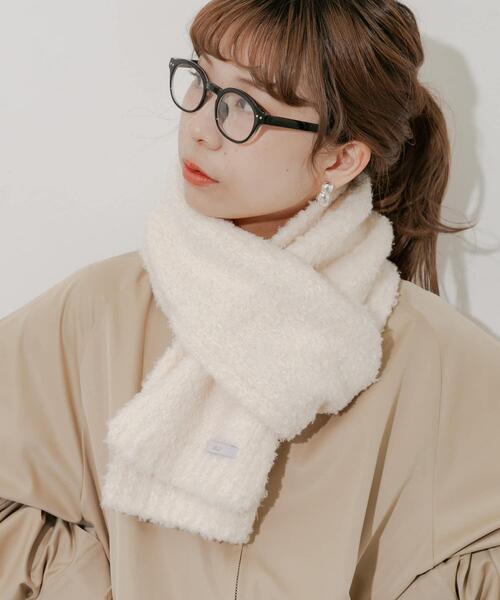 SMELLY（スメリー）の「ボアニットマフラー（マフラー・レディース・グレー/アイボリー/ブラック/ベージュ・-）」の5枚目の写真