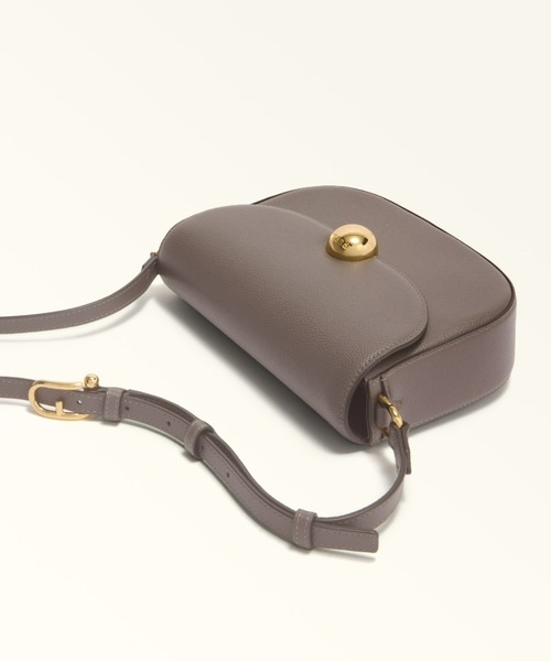 FURLA（フルラ）の「フルラ ムーンライト クロスボディバッグ（ショルダーバッグ・レディース・ブラウン/レッド/ダークグリーン/アッシュグレー/ブラック/インディゴブルー・ONE SIZE）」の20枚目の写真