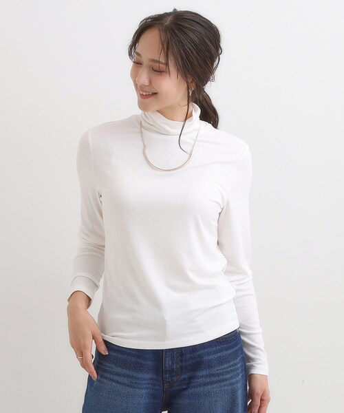 DRESKIP（ドレスキップ）の「【S-LL/吸湿発熱】なめらかとろみ インナータートル（Tシャツ/カットソー・レディース・ブラック/オレンジ/オフホワイト/ブルー/ブラック系2/イエロー系2/ダークブラウン・02/03/04/01）」の8枚目の写真