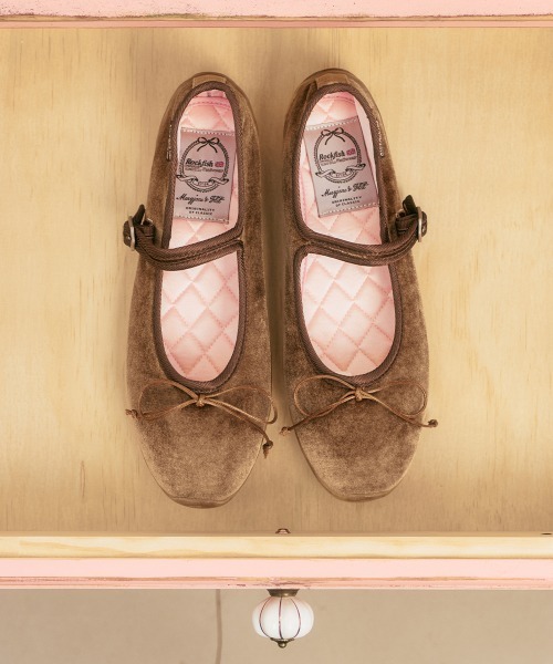 ROCKFISH WEATHERWEAR(ロックフィッシュウェザーウェア)の「BELLA MARYJANES(PEBBLE SOLE)(バレエシューズ・レディース・ブラウン/ピンク/ブラック/オリーブ/ブラック系/ネイビー/クリーム/パープル・23.0cm/23.5cm/24.0cm/24.5cm/25.0cm)」の21枚目の写真