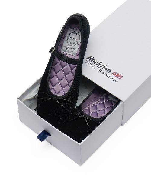 ROCKFISH WEATHERWEAR(ロックフィッシュウェザーウェア)の「BELLA MARYJANES(PEBBLE SOLE)(バレエシューズ・レディース・ブラウン/ピンク/ブラック/オリーブ/ブラック系/ネイビー/クリーム/パープル・23.0cm/23.5cm/24.0cm/24.5cm/25.0cm)」の13枚目の写真