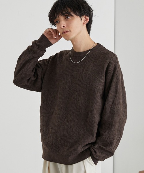 MONO-MART（モノマート）の「リンクスパターン オーバーサイズクルーネックニット<ウォッシャブル>（ニット/セーター・メンズ・オレンジ/チャコール/ネイビー/グリーン/ブラウン/グレイッシュブルー/ブラック/アイボリー・L/M）」の4枚目の写真