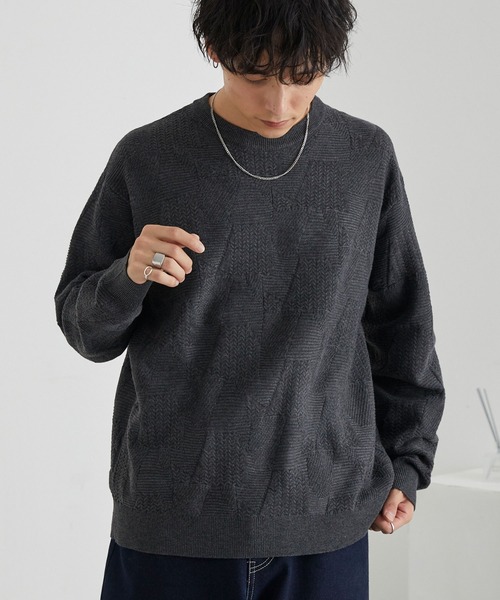 MONO-MART（モノマート）の「リンクスパターン オーバーサイズクルーネックニット<ウォッシャブル>（ニット/セーター・メンズ・オレンジ/チャコール/ネイビー/グリーン/ブラウン/グレイッシュブルー/ブラック/アイボリー・L/M）」の3枚目の写真