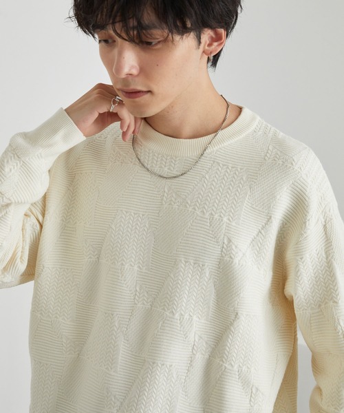 MONO-MART（モノマート）の「リンクスパターン オーバーサイズクルーネックニット<ウォッシャブル>（ニット/セーター・メンズ・オレンジ/チャコール/ネイビー/グリーン/ブラウン/グレイッシュブルー/ブラック/アイボリー・L/M）」の2枚目の写真