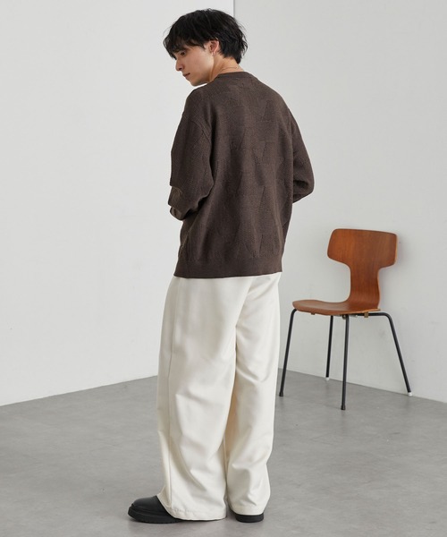 MONO-MART（モノマート）の「リンクスパターン オーバーサイズクルーネックニット<ウォッシャブル>（ニット/セーター・メンズ・オレンジ/チャコール/ネイビー/グリーン/ブラウン/グレイッシュブルー/ブラック/アイボリー・L/M）」の16枚目の写真