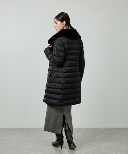 ROPE'(ロペ)の「サテンロング丈ダウンコート/イージーケア(ダウンジャケット/コート・レディース・ネイビー/ブラック・36/38)」の16枚目の写真
