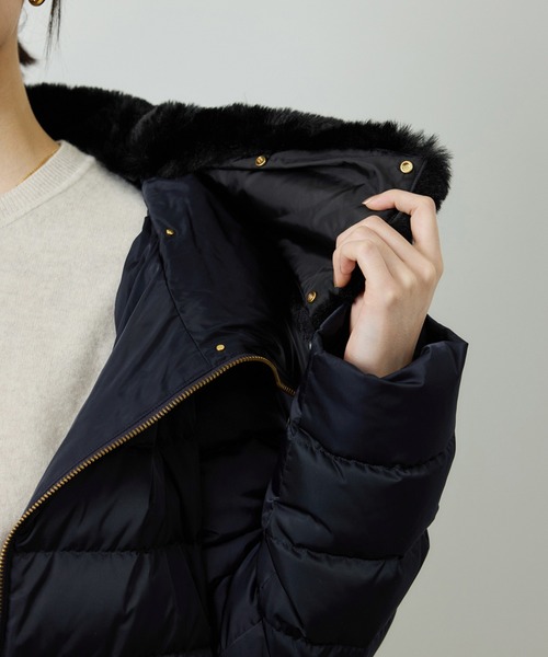 サテンロング丈ダウンコート/イージーケア（ダウンジャケット