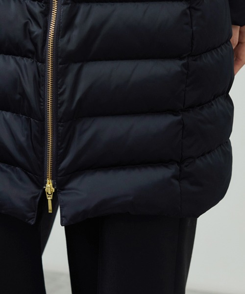 ROPE'(ロペ)の「サテンロング丈ダウンコート/イージーケア(ダウンジャケット/コート・レディース・ネイビー/ブラック・36/38)」の11枚目の写真