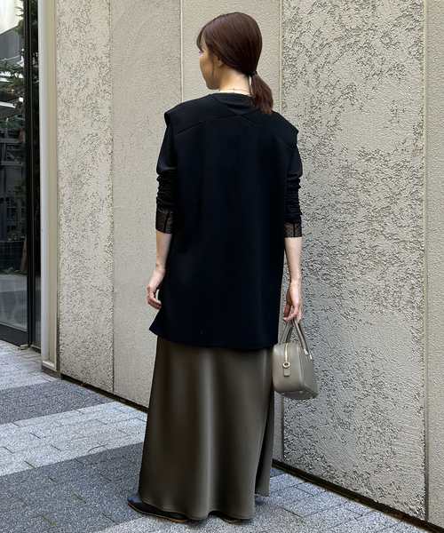 SLOBE IENA(スローブイエナ)の「《WEB限定/追加2》ダブルフェイスニットベスト(ベスト・レディース・ブラック/チャコールグレー・FREE)」の20枚目の写真