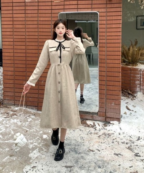 LETee(レティー)の「前ボタンスタンドカラーワンピース(ワンピース・レディース・ベージュ・FREE)」の9枚目の写真