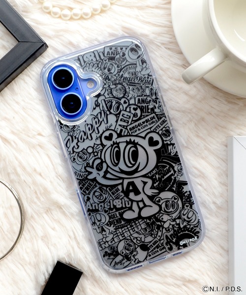 ANGEL BLUE（エンジェルブルー）の「エンジェルブルー メタリック背面ケース（スマホケース/カバー・レディース・シルバー系1/シルバー系2/シルバー系3/シルバー系4・iPhone 16/iPhone 13/14/15）」の6枚目の写真