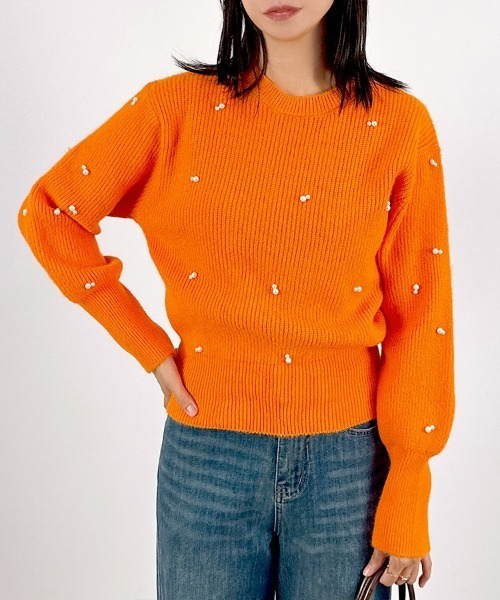 CLOTHY(クロシィ)の「【パール風モチーフが上品に輝くニットプルオーバー】パール付きニットトップス(ニット/セーター・レディース・ブラック/アイボリー/グリーン/ベージュ/オレンジ・FREE)」の15枚目の写真
