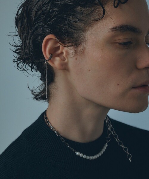 and cloud（アンドクラウド）の「Chain Charm Earring（イヤリング・レディース・ブラック系その他・FREE）」の5枚目の写真