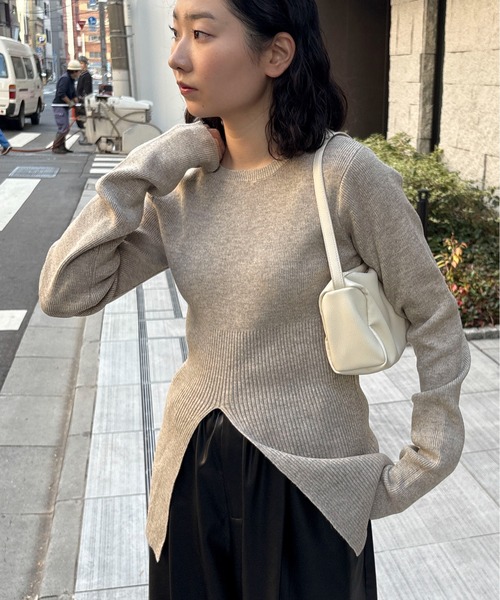 feepur（フェピュール）の「【ハンドウォッシャブル】ヘムスリットリブニット（ニット/セーター・レディース・ブラウン/グレー/アイボリー/ブラック・MEDIUM）」の15枚目の写真