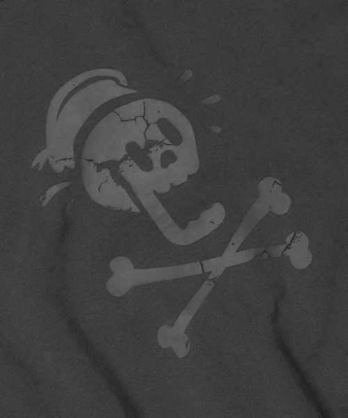 FRIZMWORKS（フリズムワークス）の「BLACK FLAG PIGMENT DYEING SWEATSHIRT _ CHARCOAL（スウェット・メンズ・その他・SMALL/MEDIUM/LARGE/X-LARGE）」の5枚目の写真