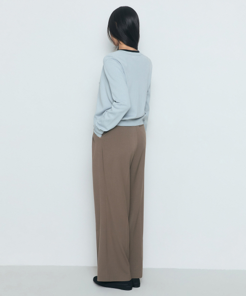 MUSINSA STANDARD WOMAN（ムシンサスタンダードウーマン）の「ウィメンズ ハイウエスト ワイド ヒドゥンバンディング スラックス [ダスティベージュ]（スラックス・レディース・その他・30/31/24/25/26/27/28/29）」の3枚目の写真