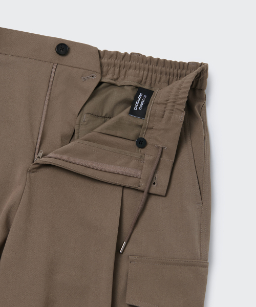MUSINSA STANDARD（ムシンサスタンダード）の「パラシュートバンディングカーゴスラックス [ダスティベージュ]（スラックス・メンズ・その他・40/38/42/36/34/32/30/26/28）」の3枚目の写真