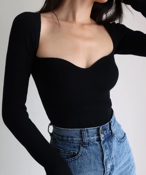 ampm（エーエムピーエム）の「スウィートネックリブニットトップス（ニット/セーター・レディース・ホワイト/ブラック・FREE）」の3枚目の写真