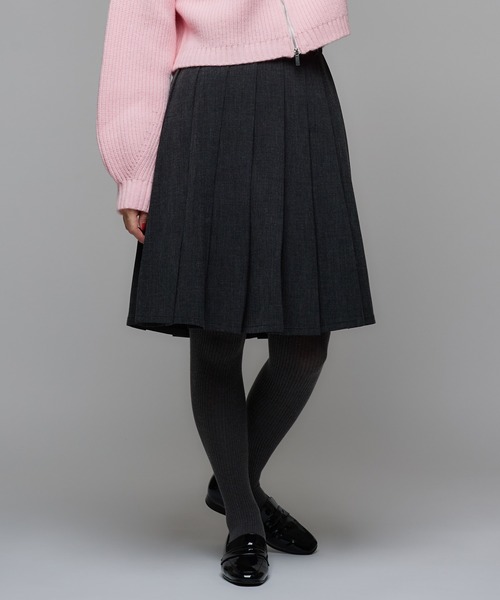 Narcissus(ナルシス)の「プリーツミディスカート/ミディアム丈/オフィスカジュアル/ベルト付き(スカート・レディース・グレー/ブラック・FREE)」の2枚目の写真