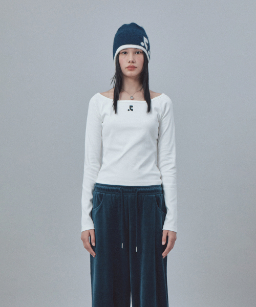 Rest&Recreation(レストアンドレクリエーション)の「U-NECK RAGLAN TOP - IVORY(Tシャツ/カットソー・レディース・その他・ONE)」の4枚目の写真