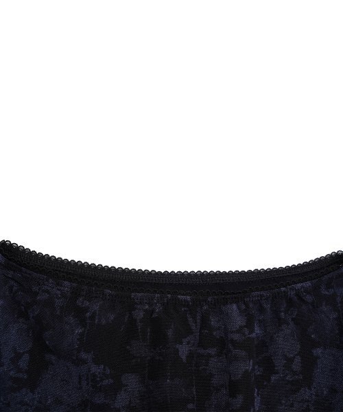 HIGH SCHOOL DISCO(ハイスクールディスコ)の「FOG LONG MESH SKIRT_DEEP BLUE(スカート・レディース・その他・FREE)」の3枚目の写真